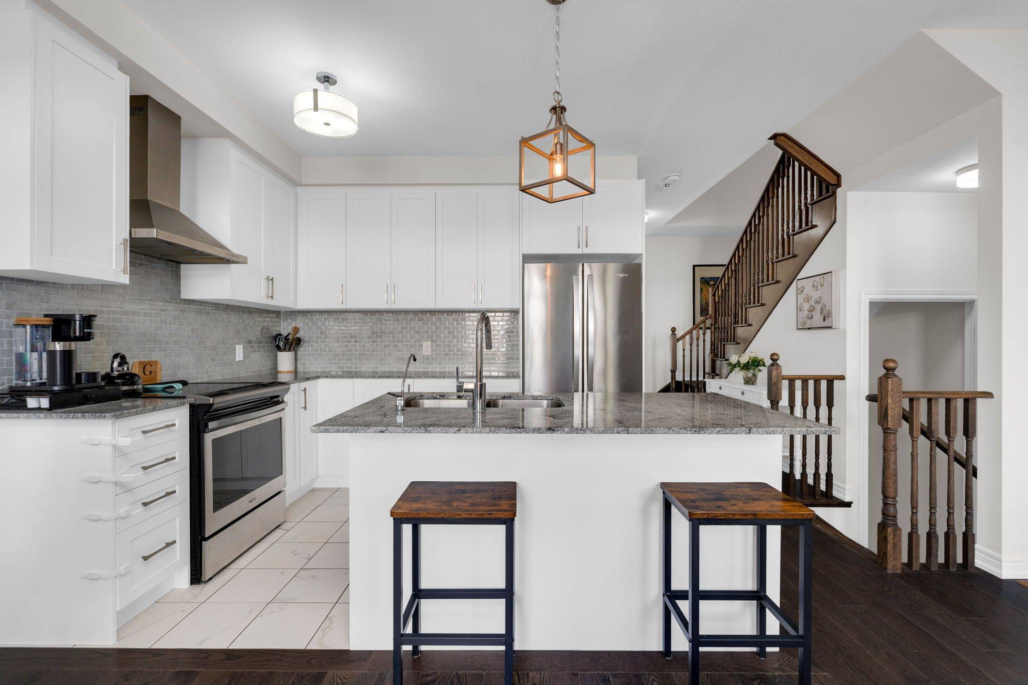 New Tecumseth, ON L0G 1W0,46 Clifford CRES