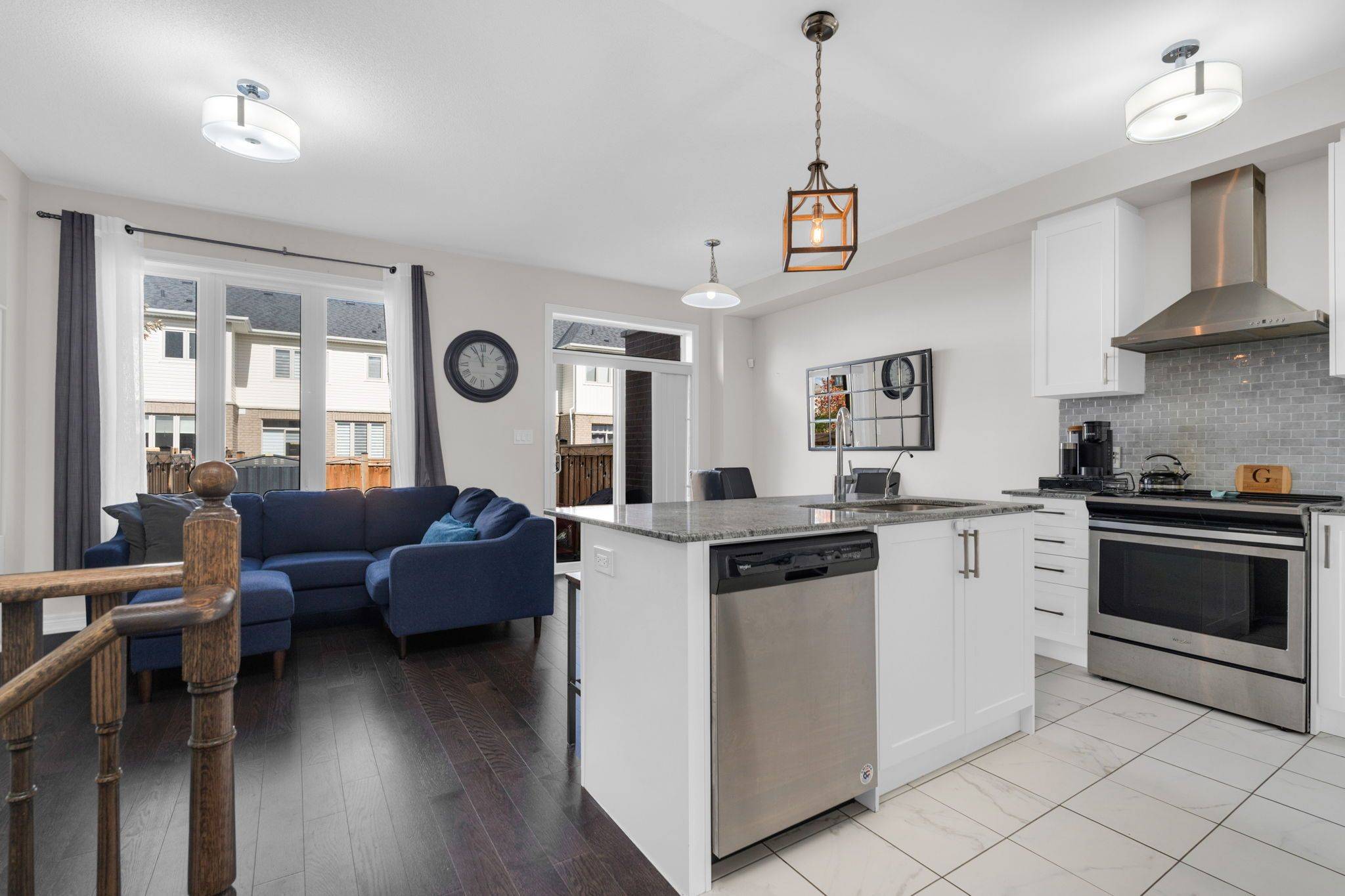 New Tecumseth, ON L0G 1W0,46 Clifford CRES