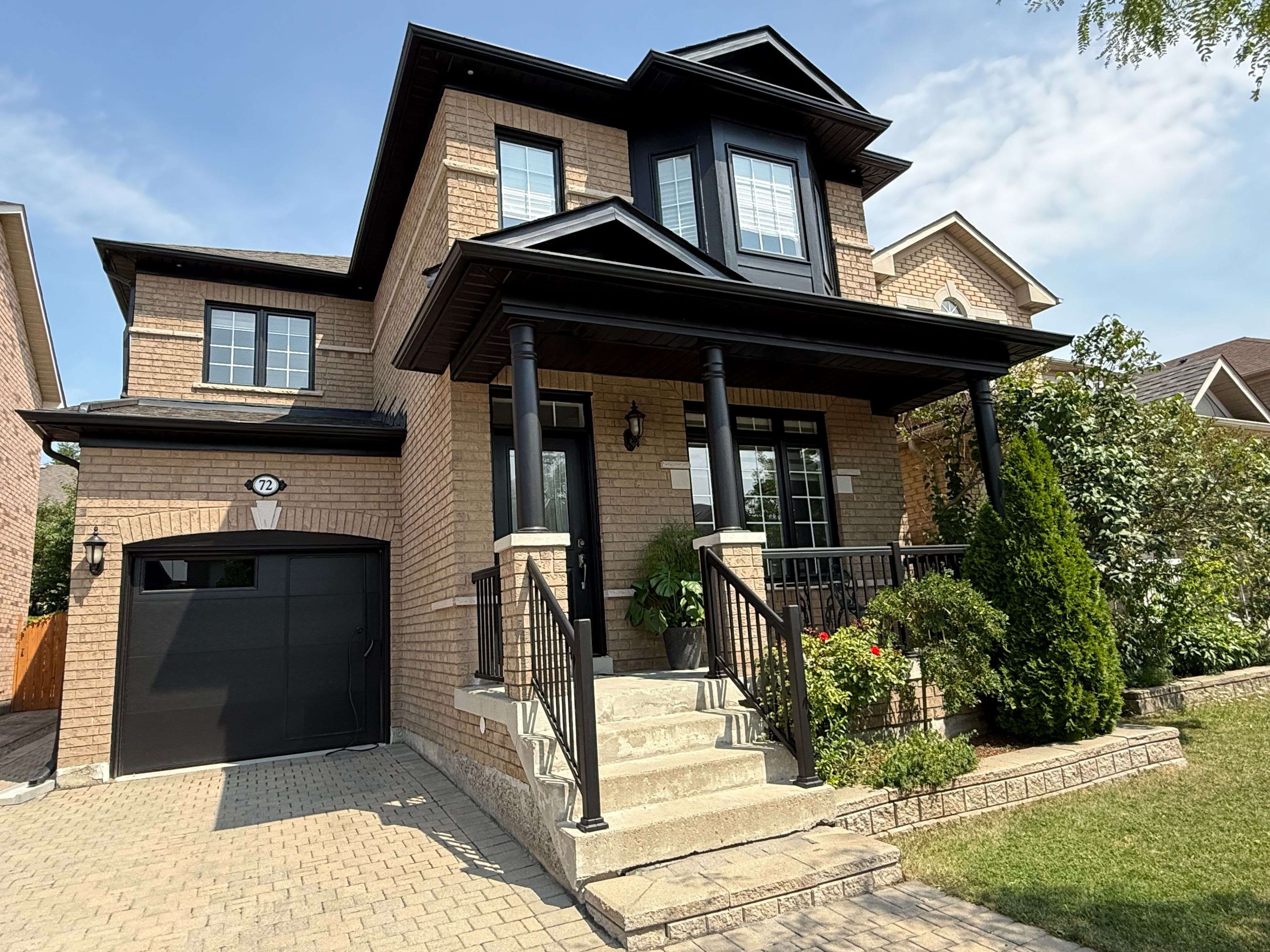 Vaughan, ON L4H 2L5,72 Saint Damian AVE