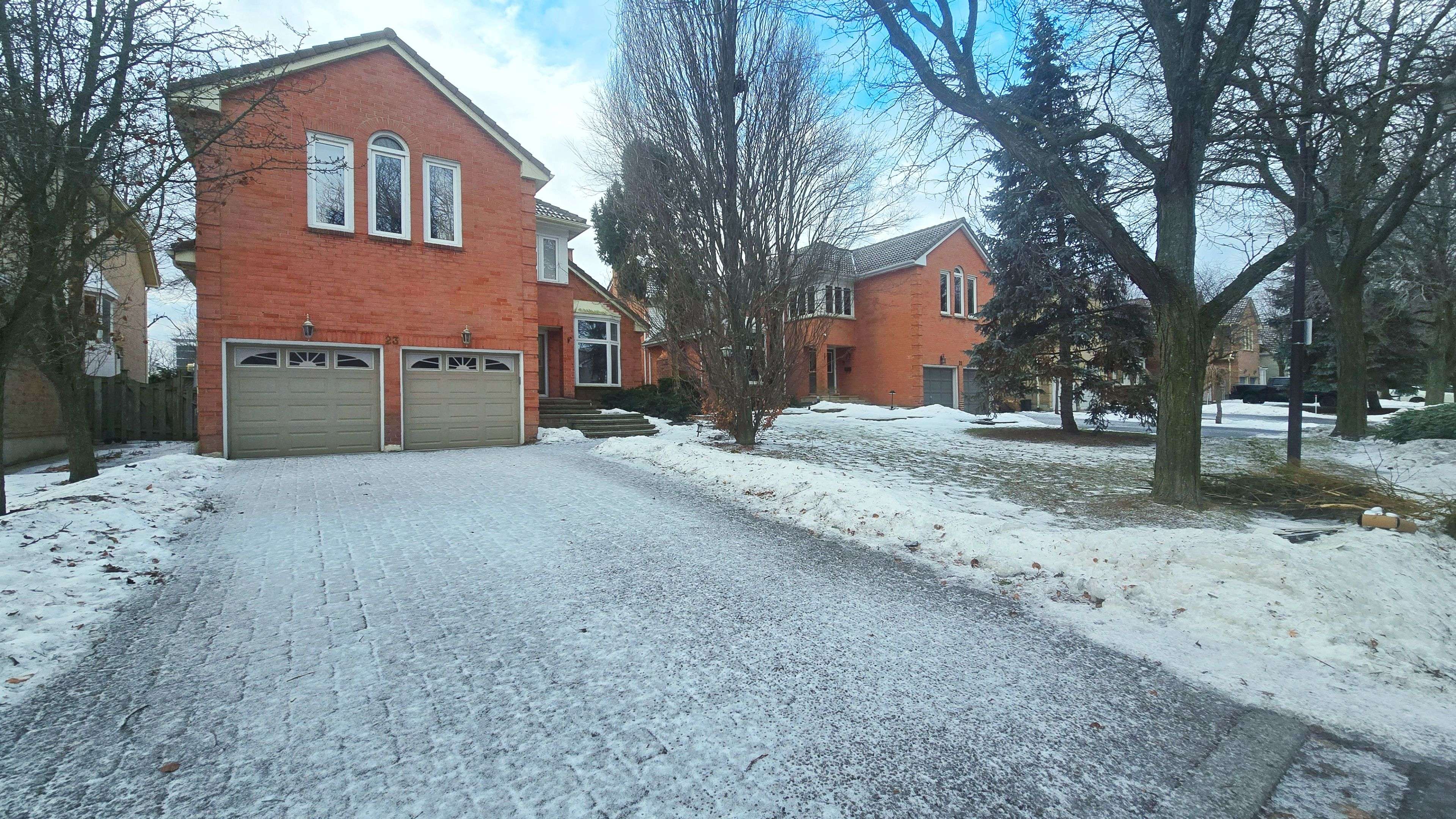 Markham, ON L3R 8A4,23 Barlow RD