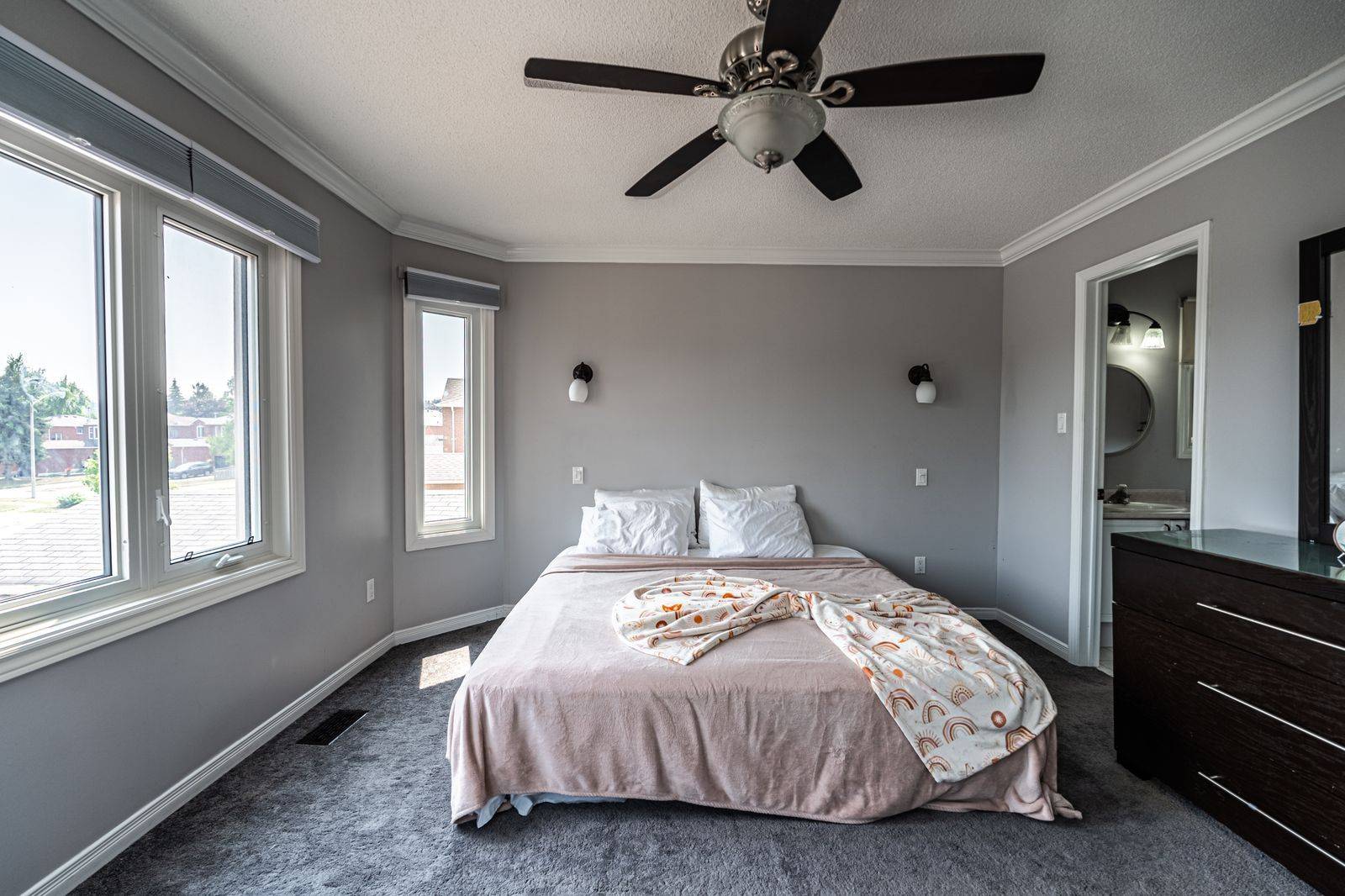 Barrie, ON L4N 7J6,45 Weatherup CRES