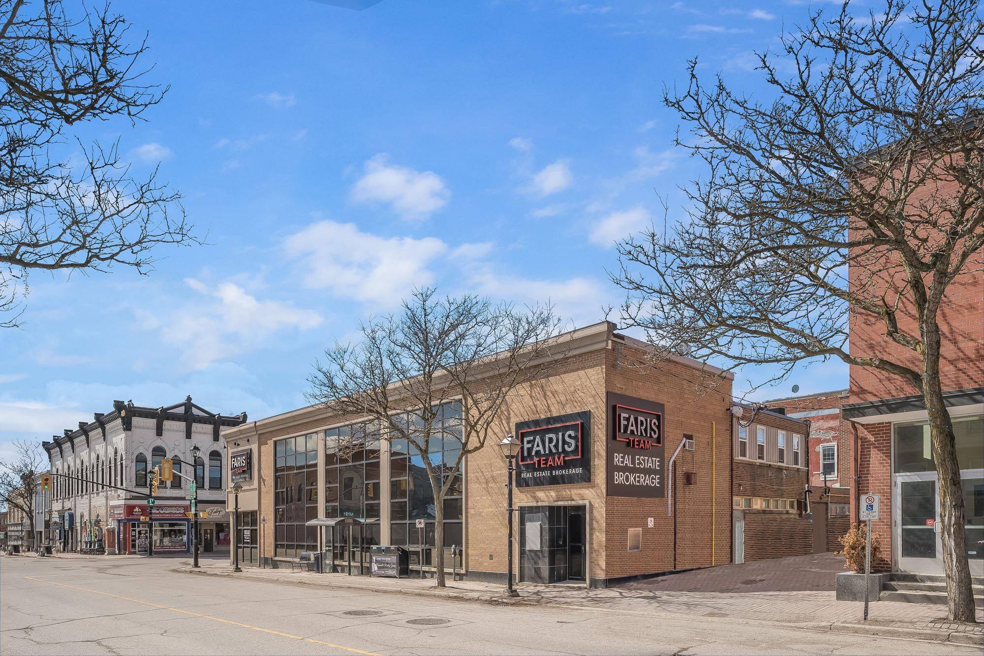 Orillia, ON L3V 1V5,74 Mississaga ST E