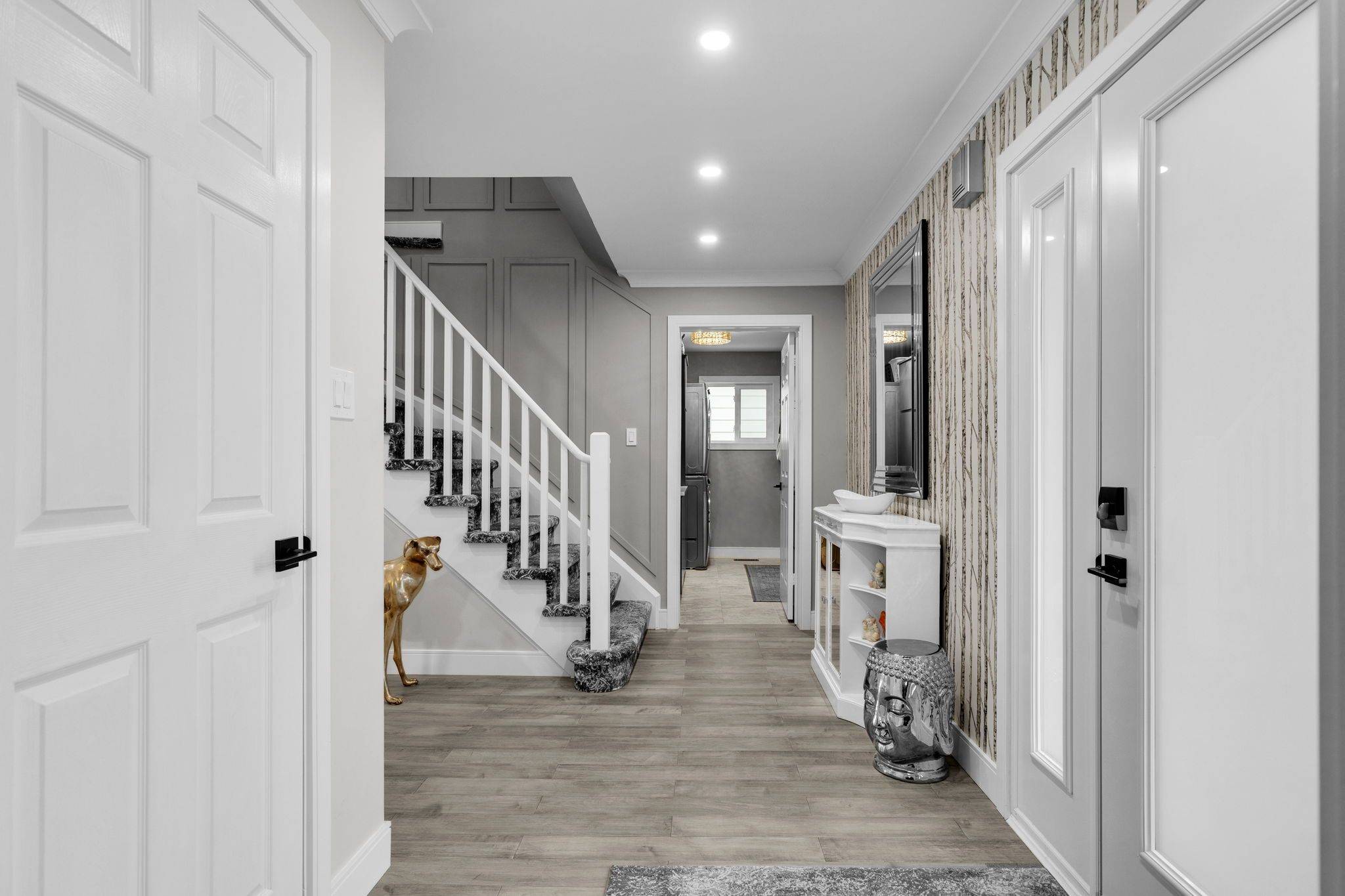 Orillia, ON L3V 7R7,99 Johnson ST