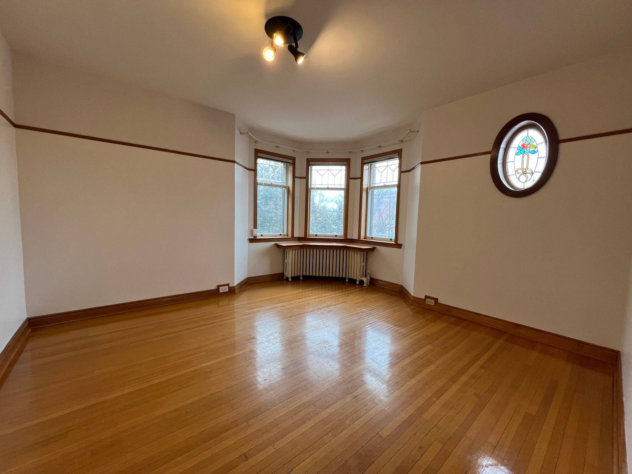 Toronto W03, ON M6H 3G9,3 Northcliffe BLVD #-Apt B