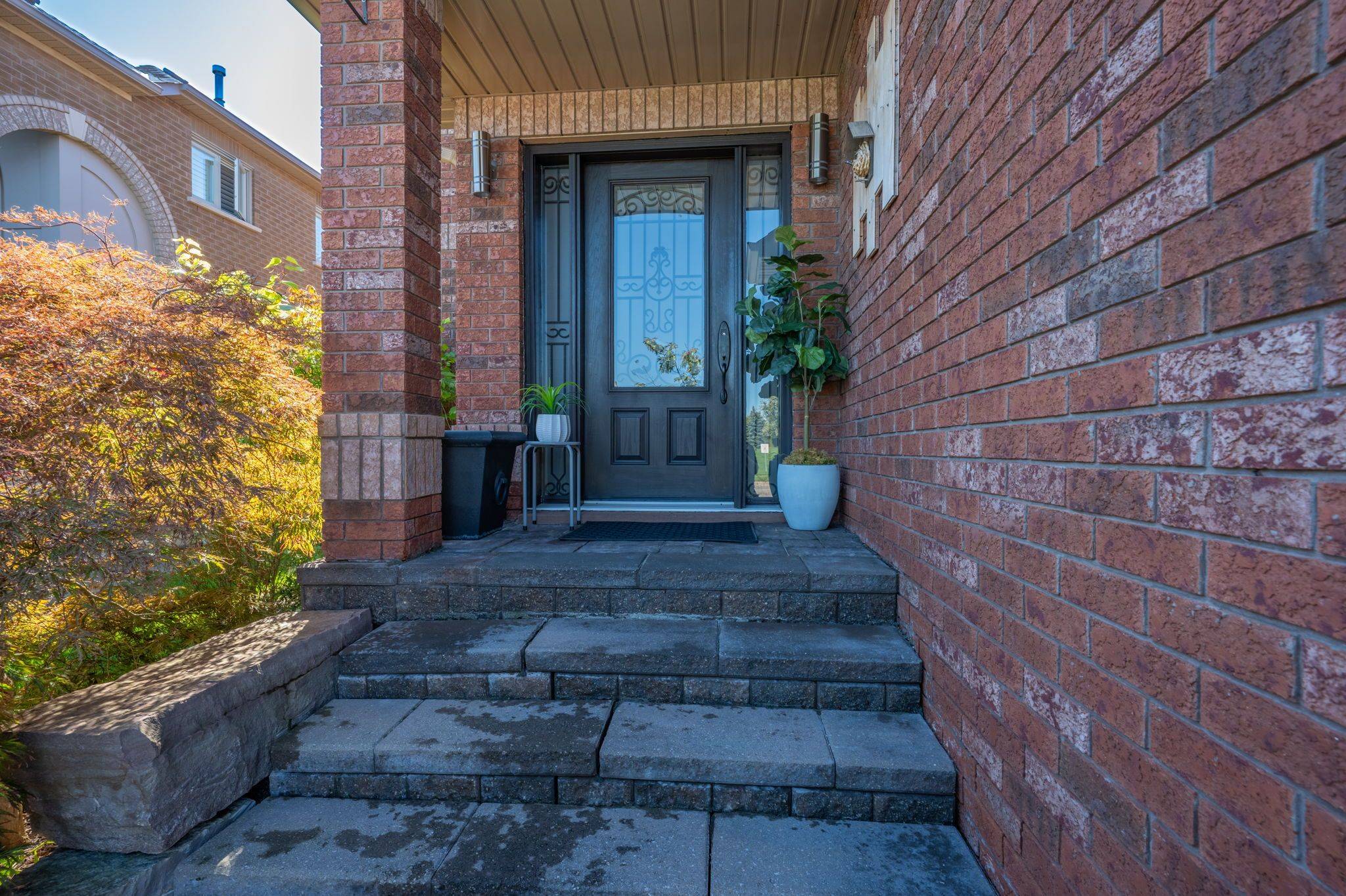 Halton Hills, ON L7G 5P7,49 Miller DR