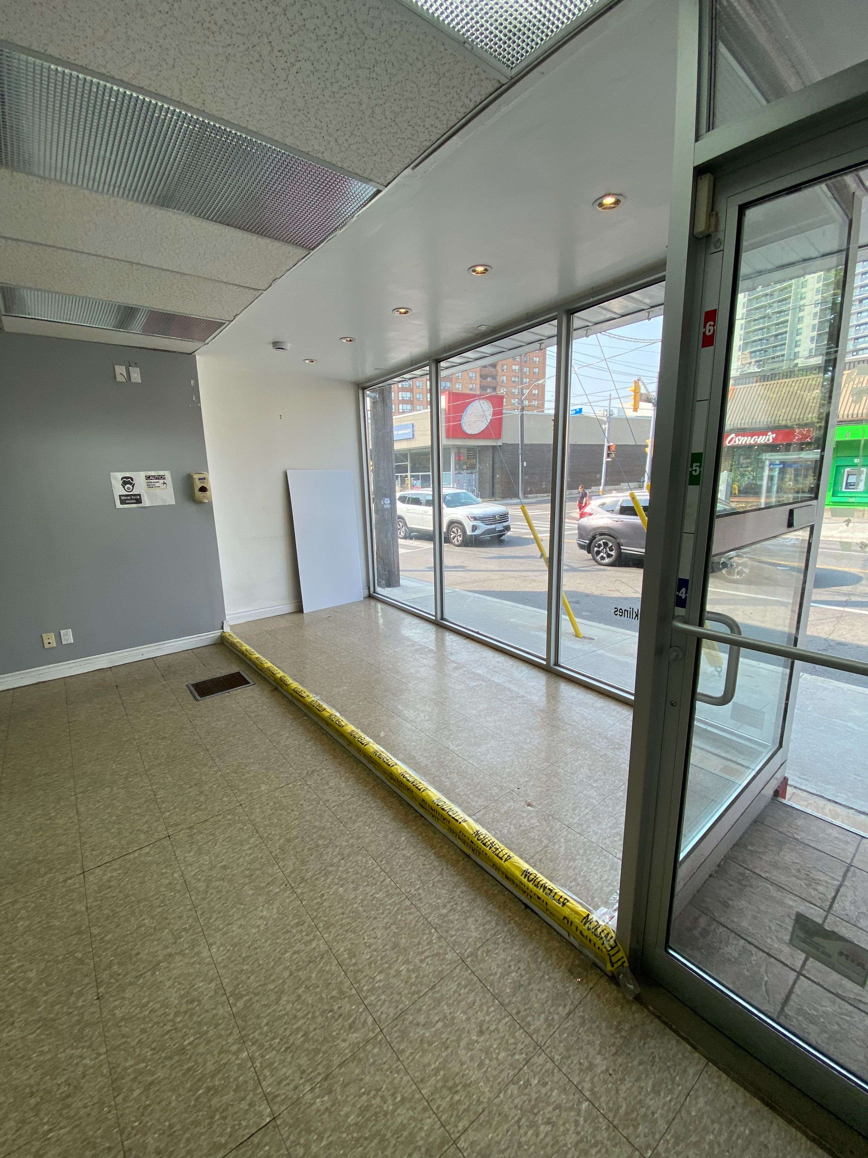 Toronto W04, ON M9N 1W2,1978 Weston RD