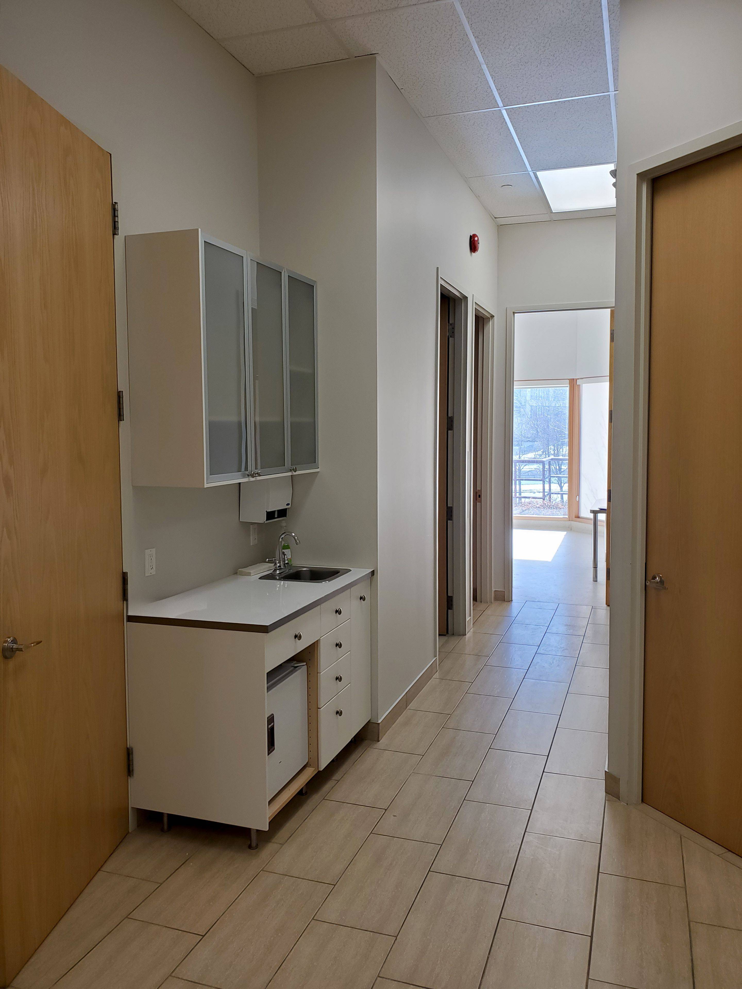 Toronto W05, ON M3J 0H1,20 De Boers DR #Suite 207