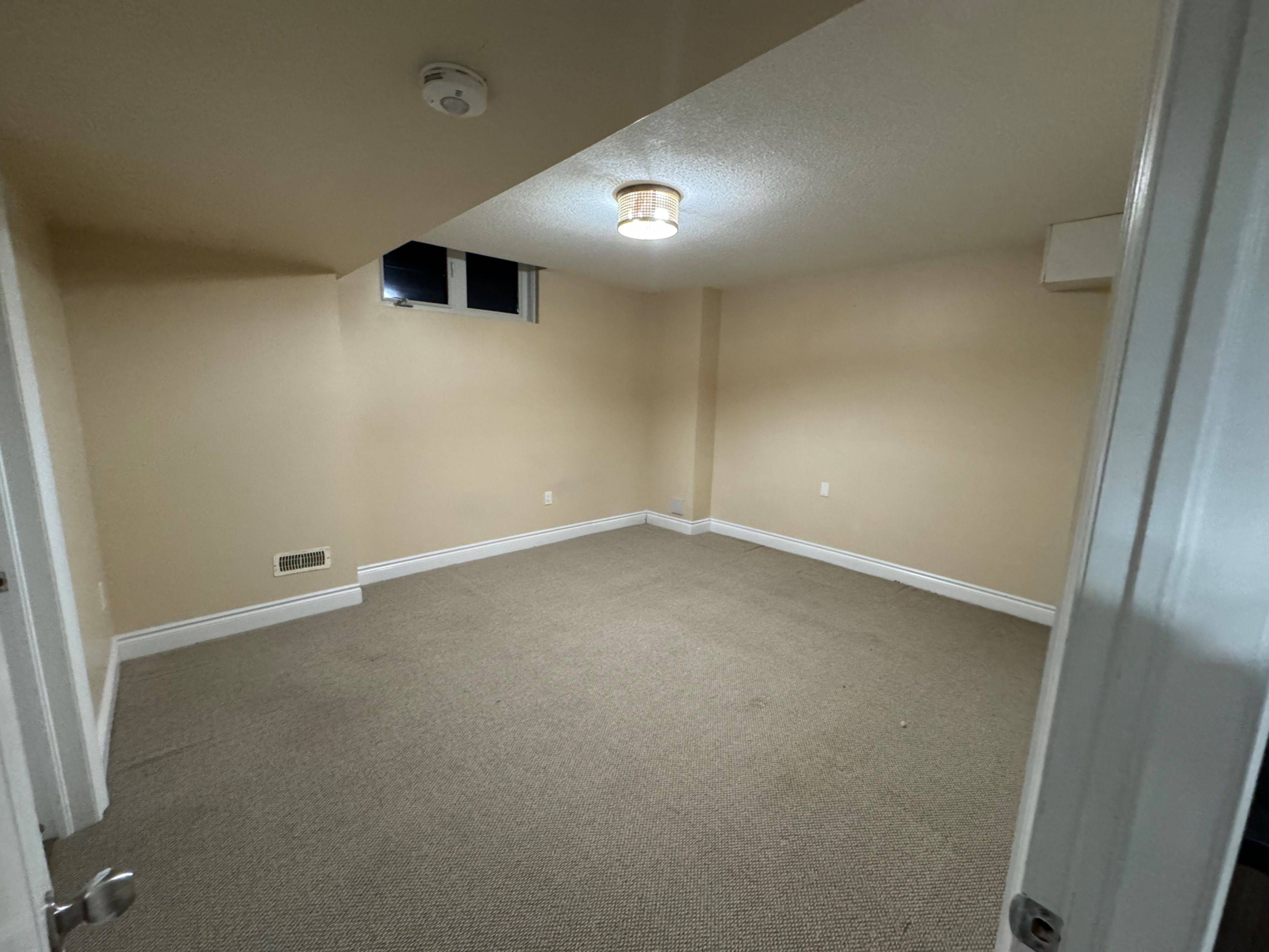 Brampton, ON L6X 0Z8,23 Royal West DR #Bsmt