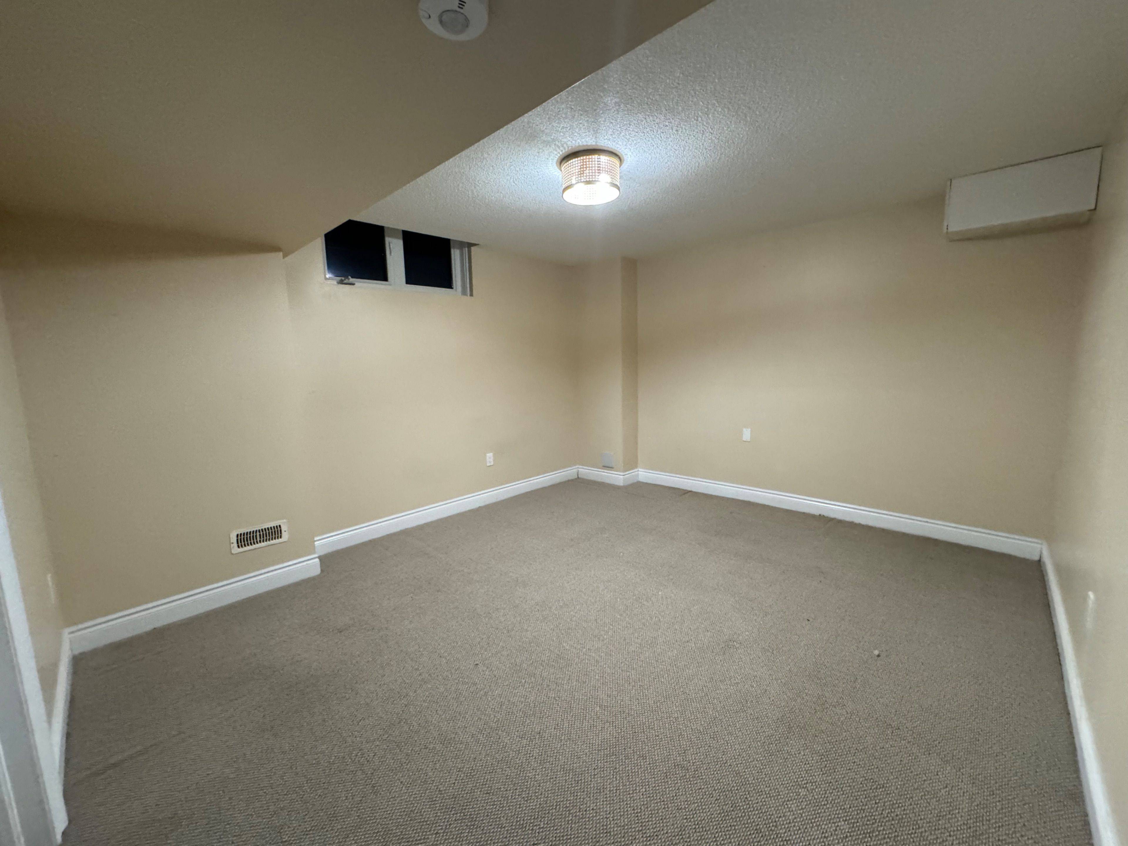 Brampton, ON L6X 0Z8,23 Royal West DR #Bsmt