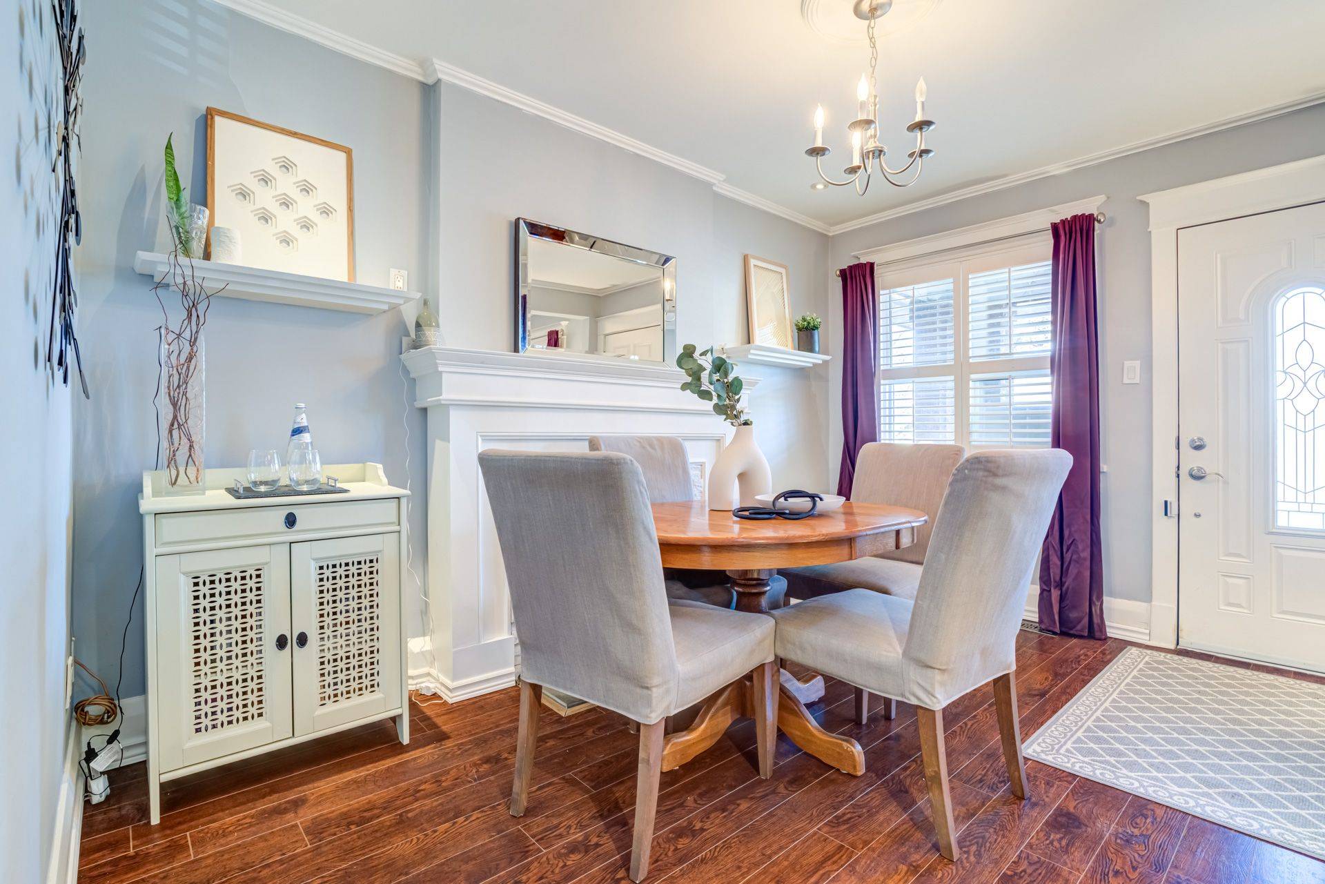 Toronto W06, ON M8V 3B4,100 Seventh ST