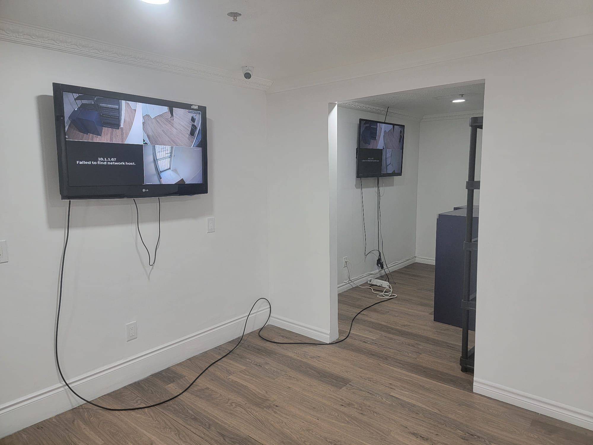 Toronto W05, ON M3J 3J7,1270 Finch AVE #17 (Upper Level)