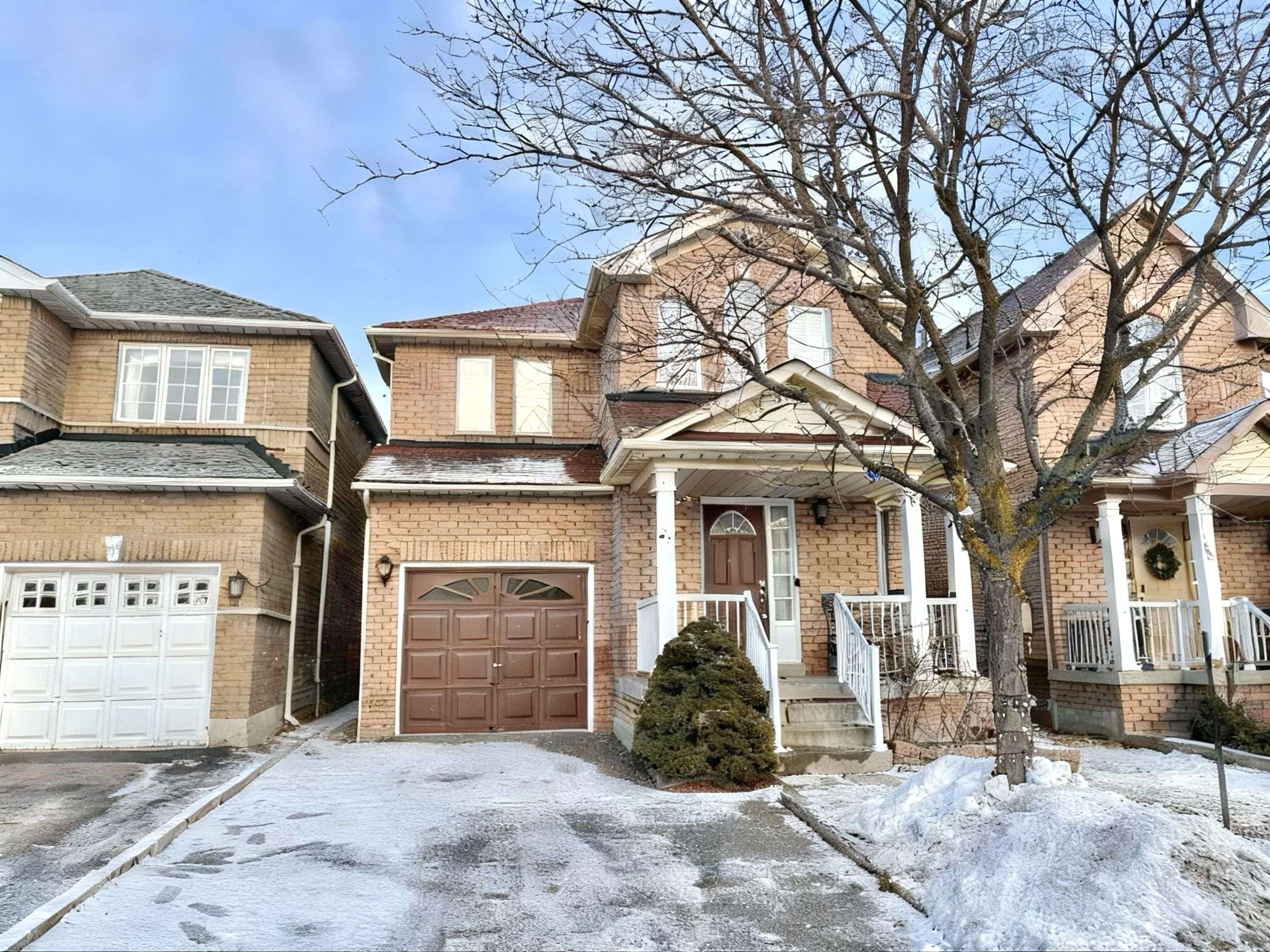 Brampton, ON L7A 2M1,37 Oakmeadow DR