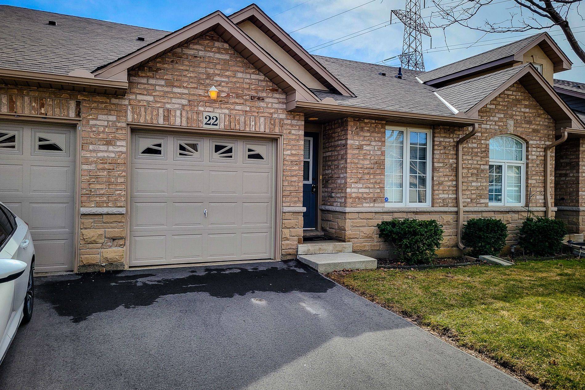 Hamilton, ON L9B 2Y3,751 Rymal RD W #22