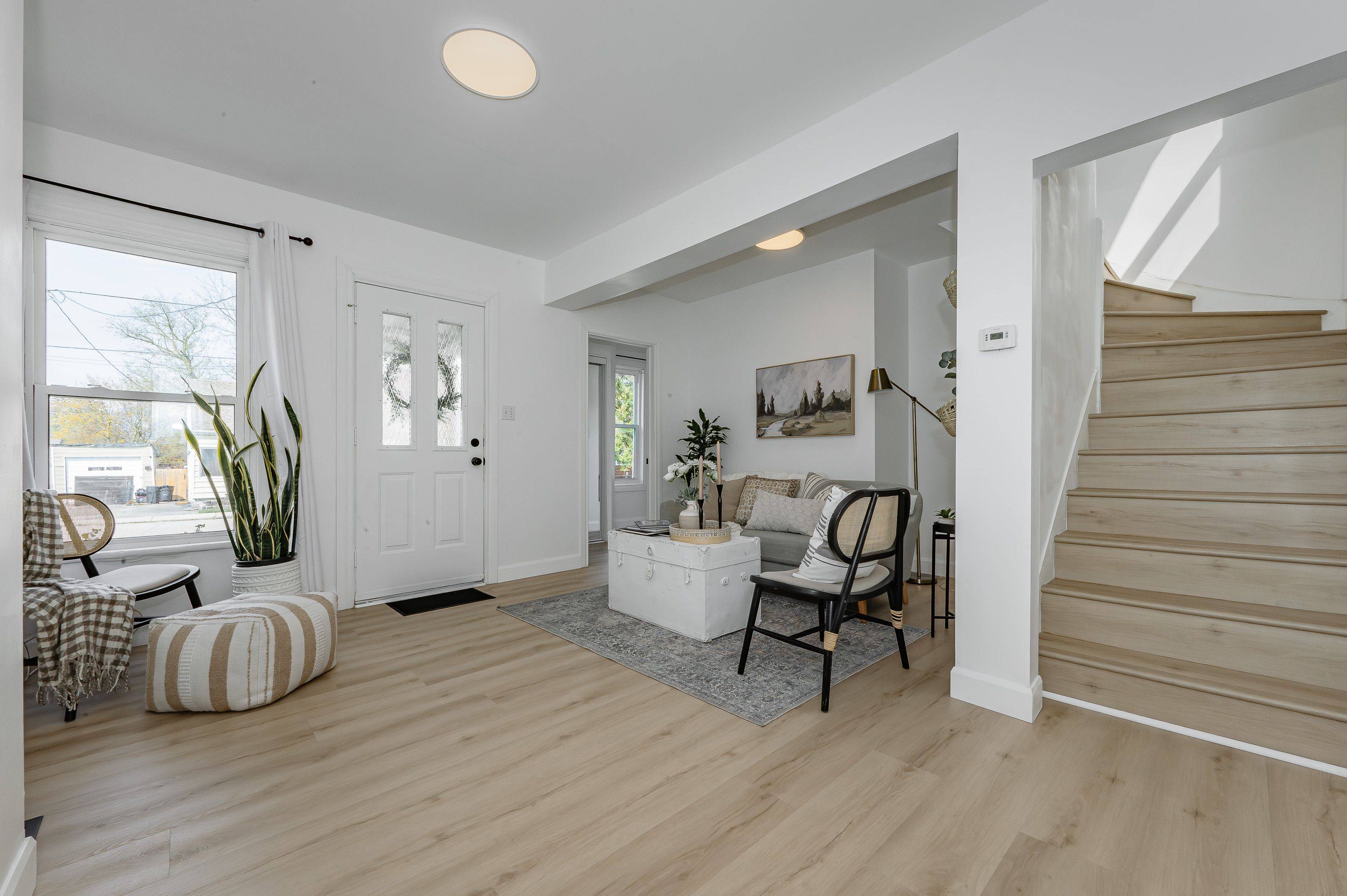 Woodstock, ON N4S 3L7,17 Dover ST