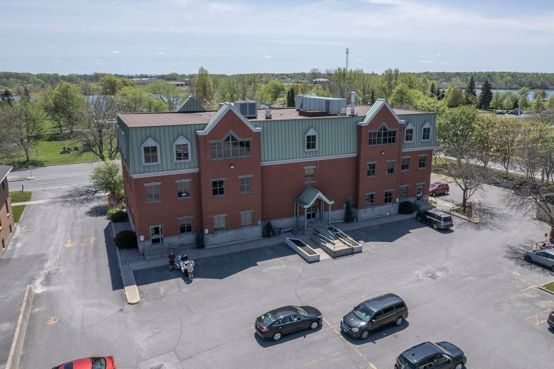 Cornwall, ON K6J 1A1,55 WATER ST W #250