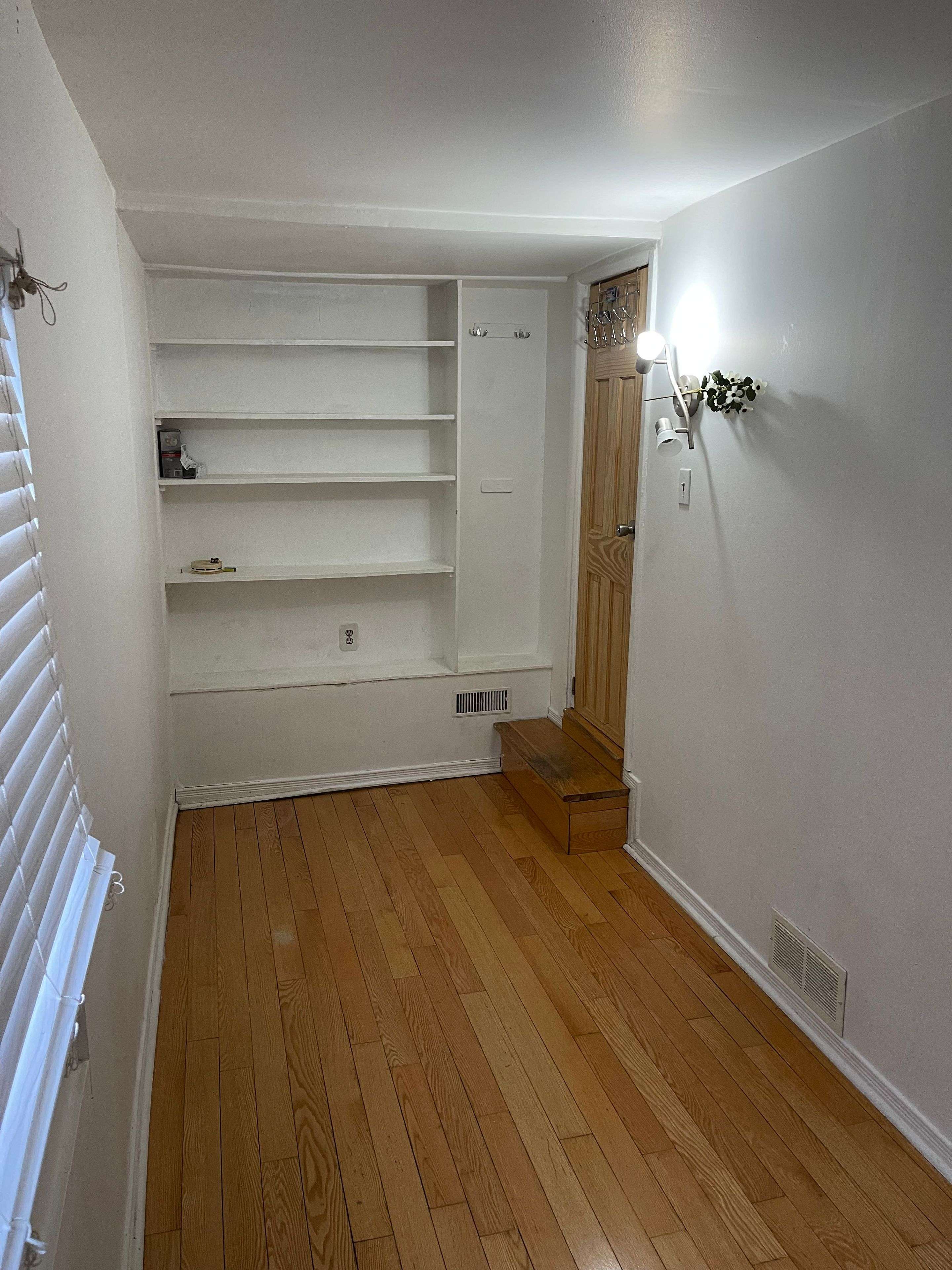 Kingston, ON K7M 2H5,563 Union ST #2