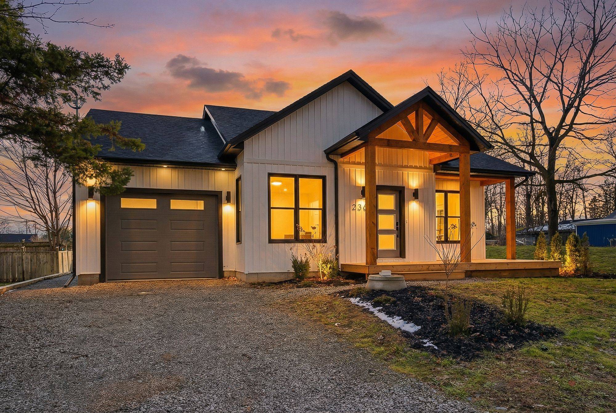 Fort Erie, ON L0S 1N0,2365 Cross ST