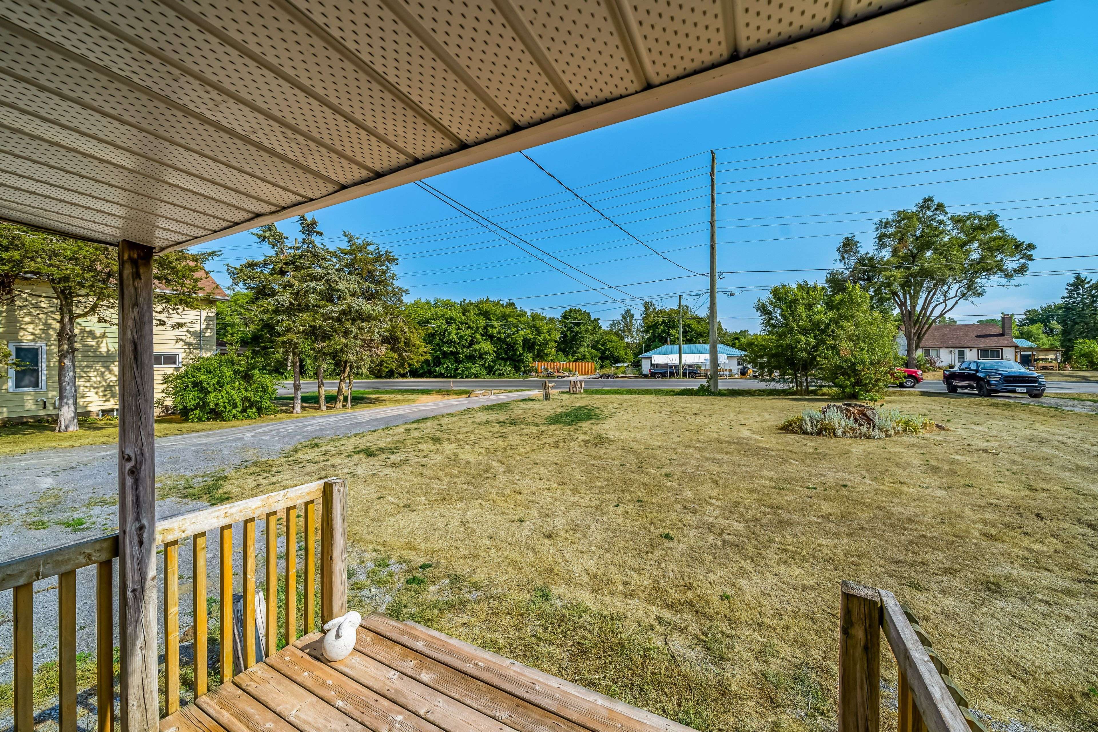 Quinte West, ON K8V 5P4,18156 Telephone RD