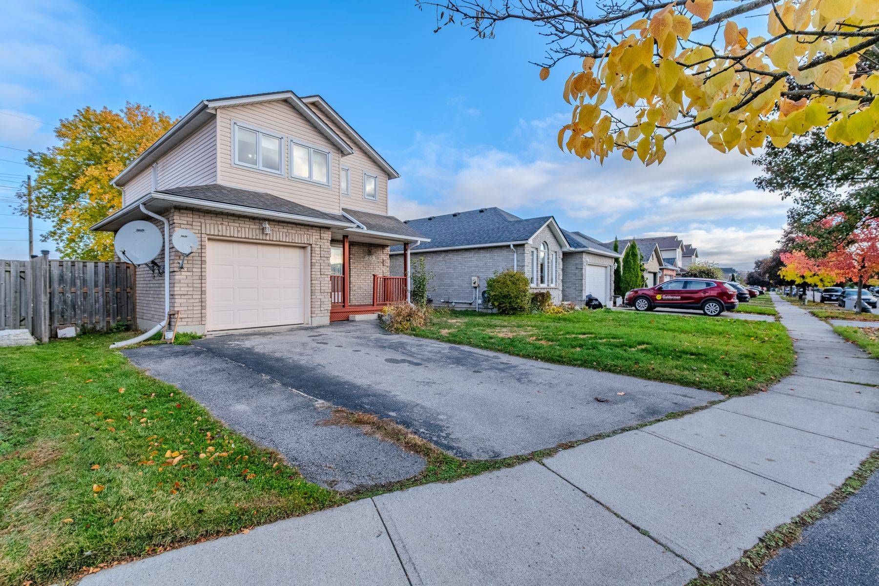 Brantford, ON N3P 2A9,25 Anastasia CRES