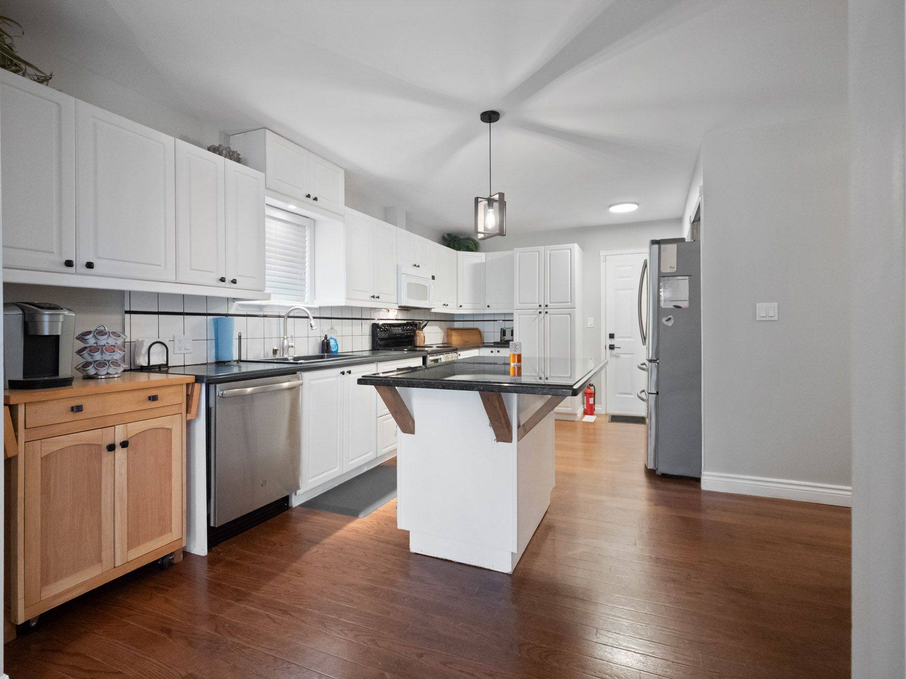 Welland, ON L3C 7C2,105 Calla TER