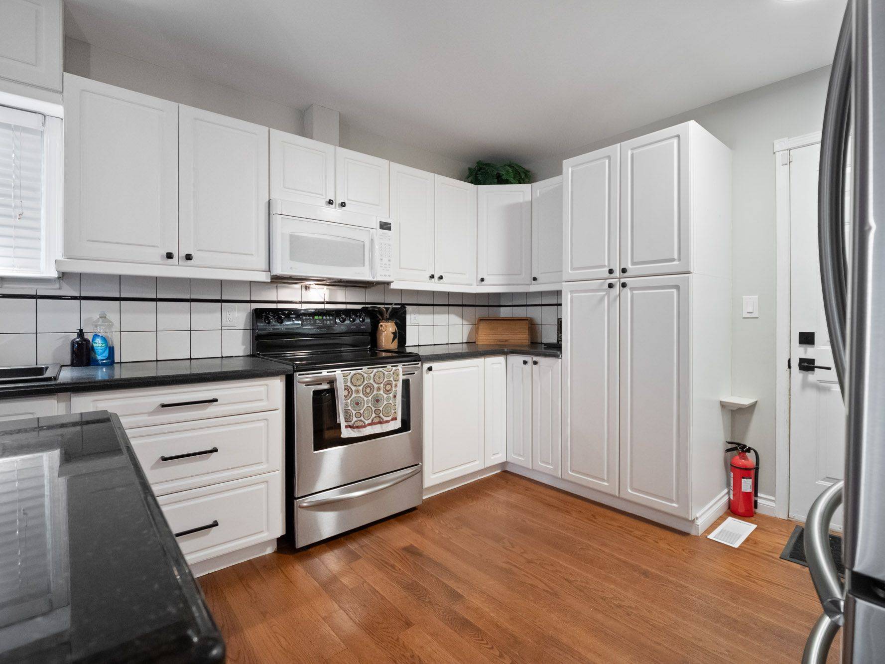 Welland, ON L3C 7C2,105 Calla TER