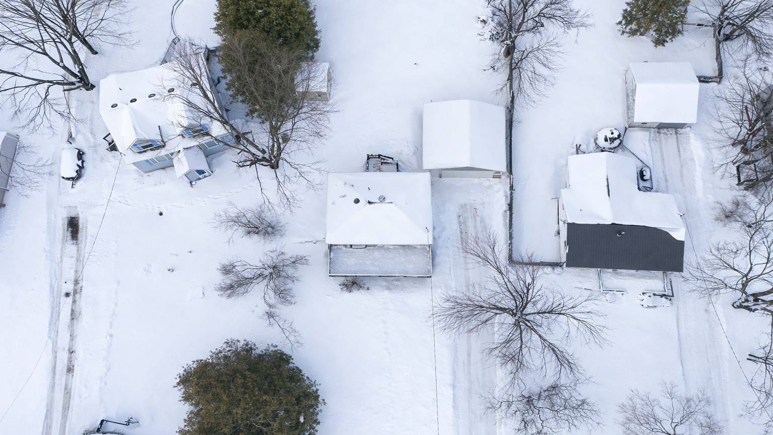 Kawartha Lakes, ON K9J 6X3,17 Lawrence ST S