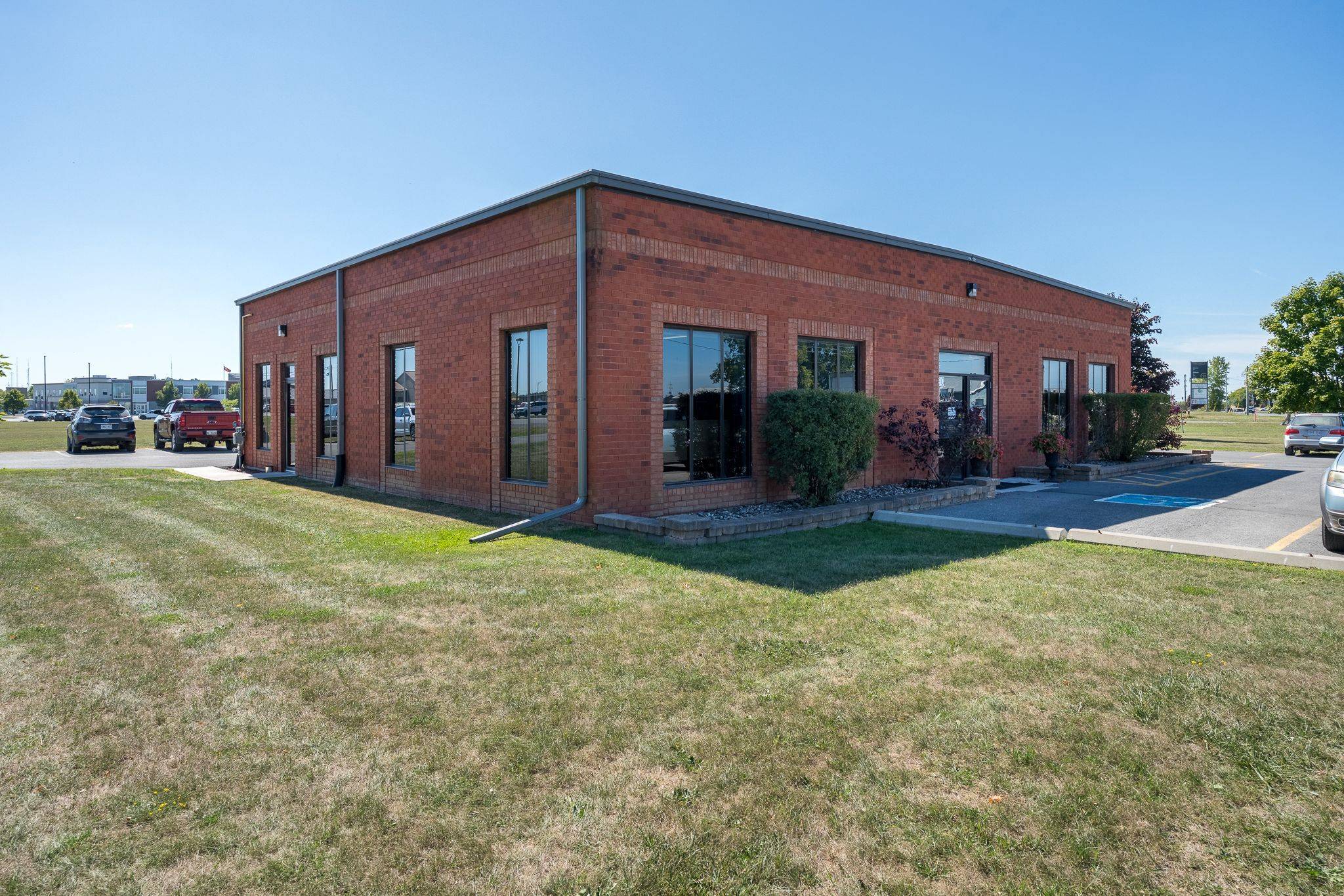 Greater Napanee, ON K7R 4B7,90 Industrial BLVD