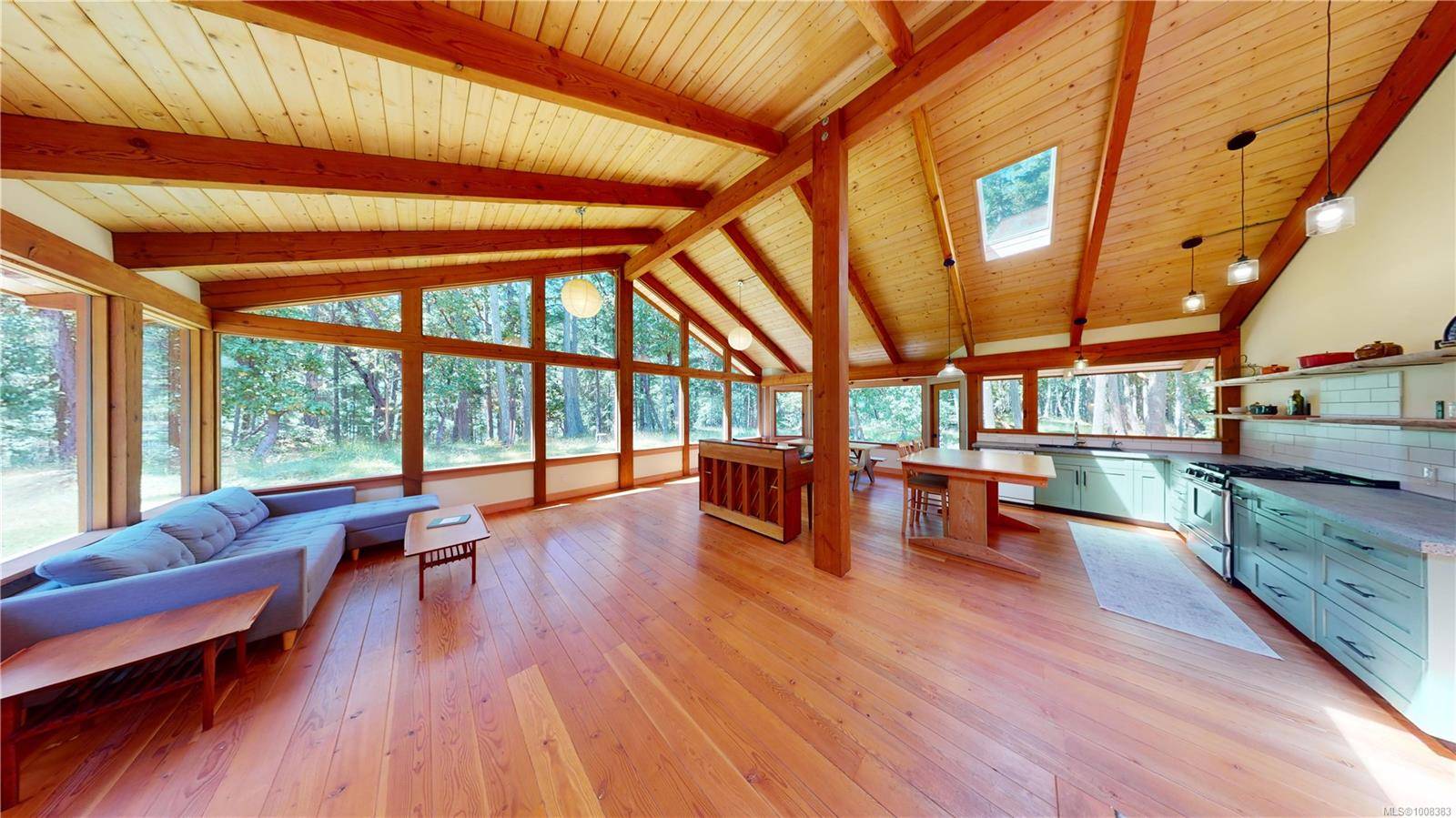 Decourcy Island, BC V0R 1X7,530 Flewett Dr