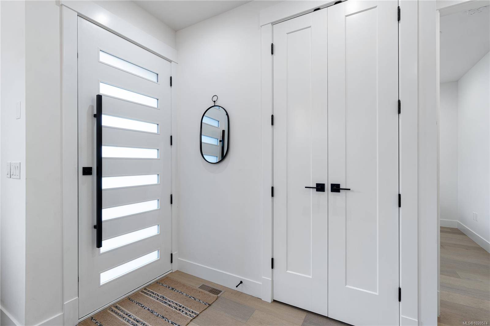 Parksville, BC V9P 0G5,682 Briarwood Dr