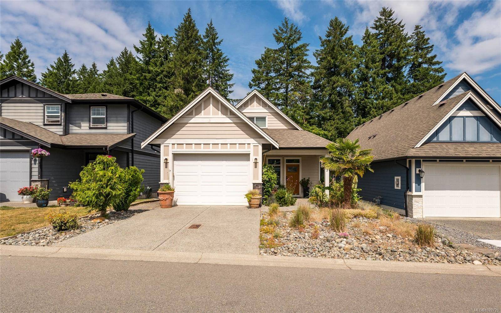 Duncan, BC V9L 1G7,3205 Gibbins Rd #19