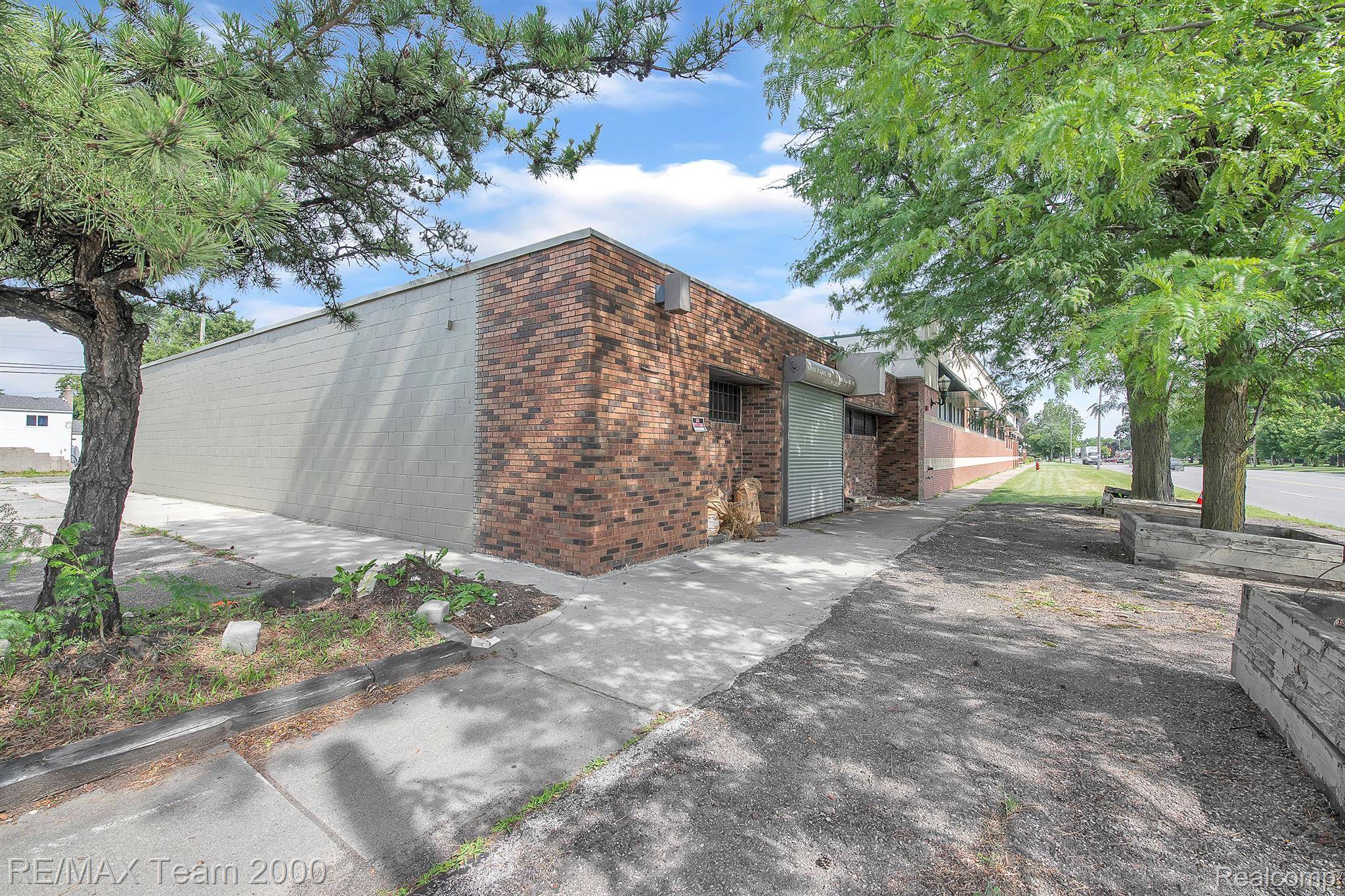 Taylor, MI 48180,8400 PELHAM RD