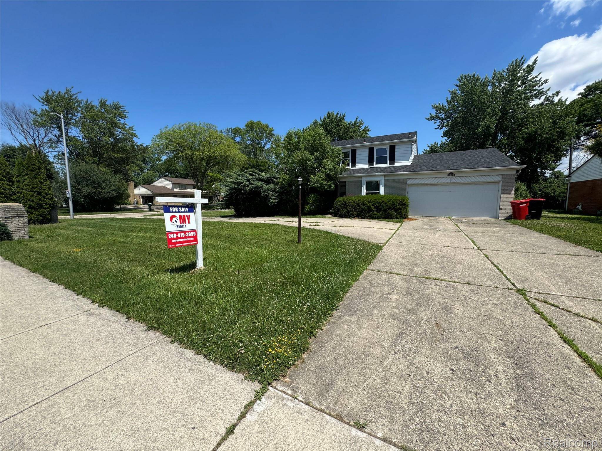 Southfield, MI 48034,28330 Lahser Rd RD