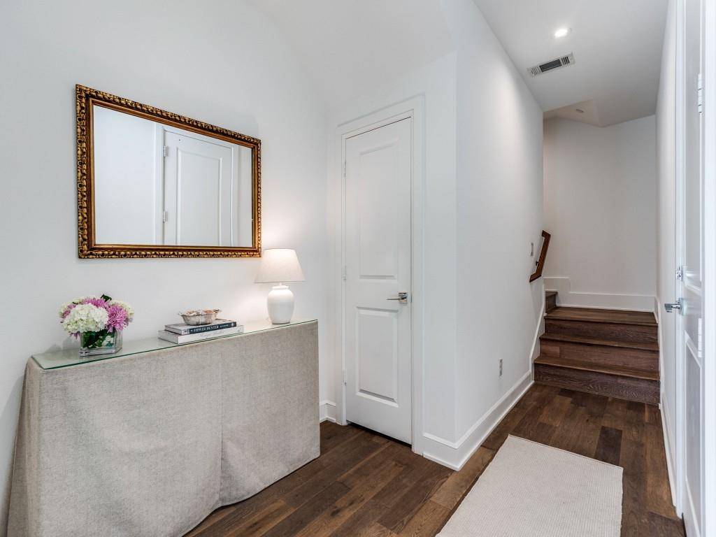 Dallas, TX 75206,5202 Capitol Avenue #1110