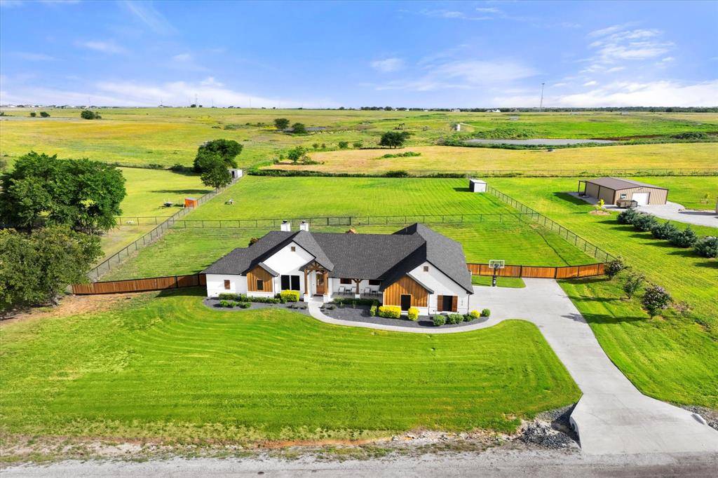 Weatherford, TX 76088,1074 Pioneer Crossing