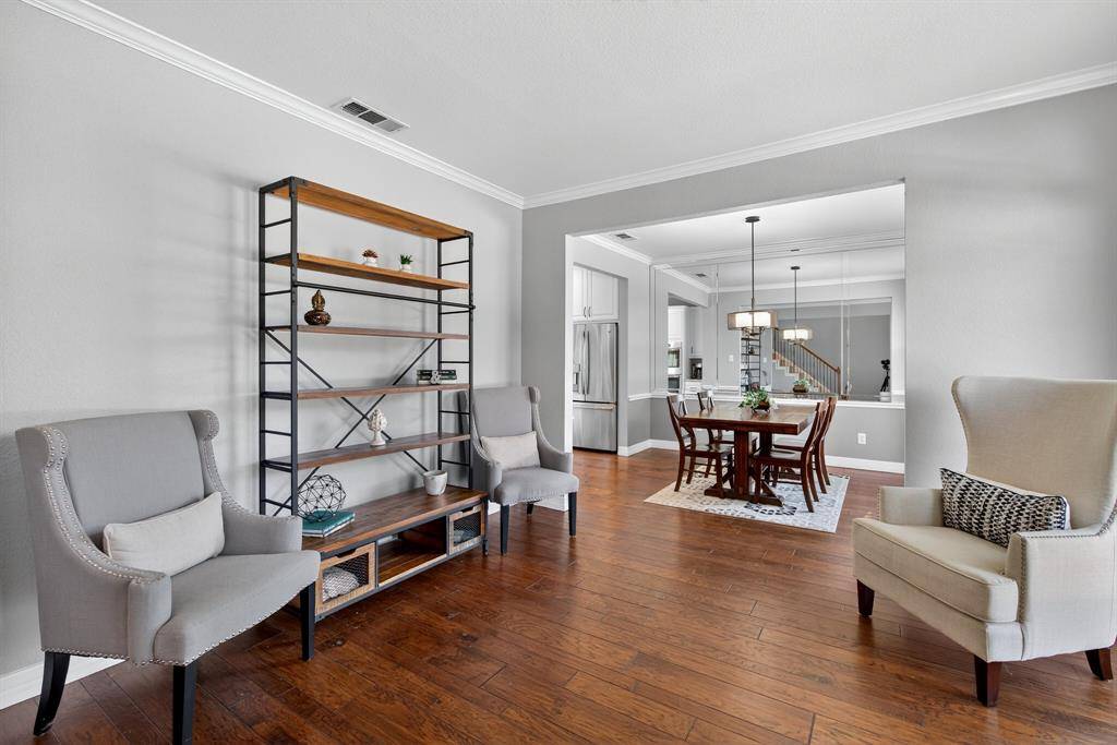 Lewisville, TX 75077,709 Summit Ridge