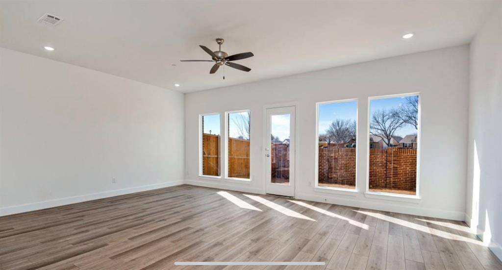 The Colony, TX 75056,5661 Woodlands Drive