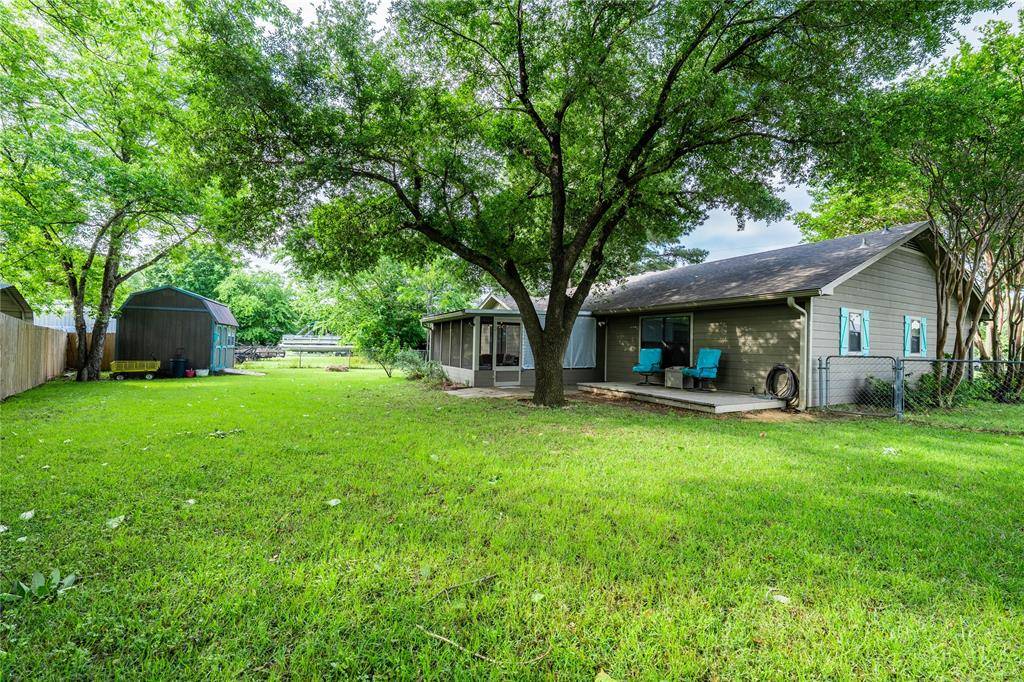Trinidad, TX 75163,128 Hilltop Drive