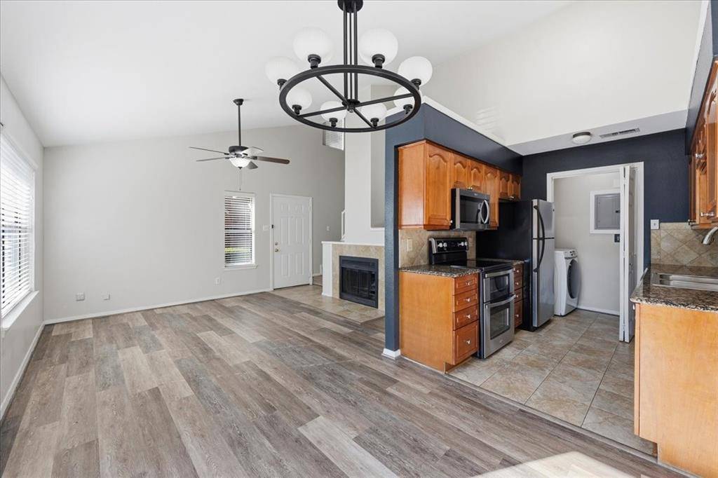 Benbrook, TX 76109,5668 Cedar Creek Drive