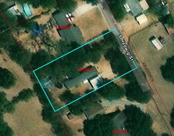 Riesel, TX 76682,206 S Hedwig Street