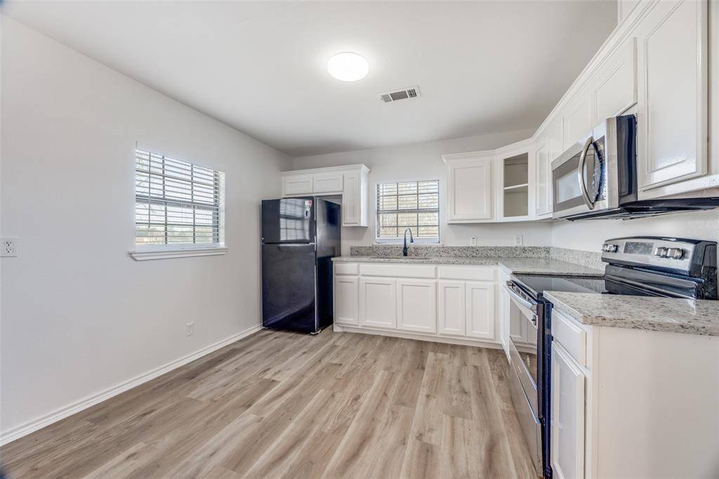 Denison, TX 75021,1382 US Highway 69