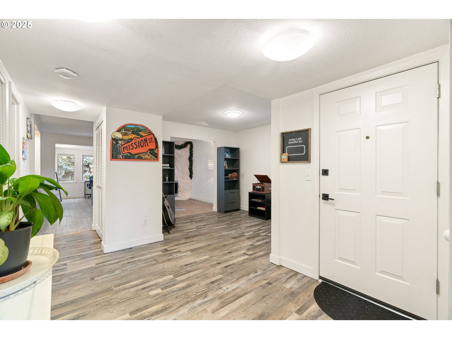 Portland, OR 97230,15928 NE FREMONT ST