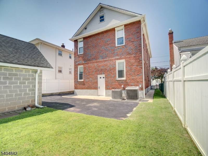 Linden City, NJ 07036,210 Maple Ave