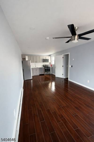 Little Ferry Boro, NJ 07643,28 Treptow St #2