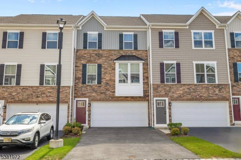 Mount Olive Twp., NJ 07828,20 Peckwell St