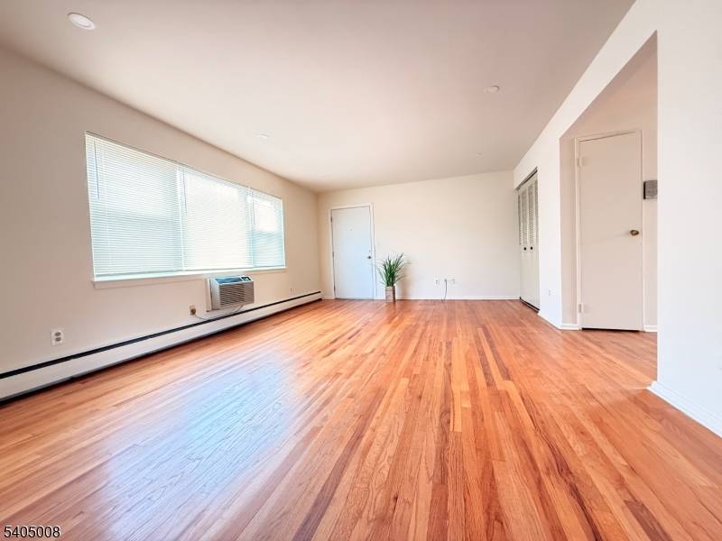 Montvale Boro, NJ 07645,12 C Rustic Circle