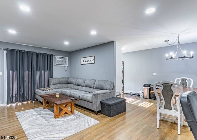 Morristown Town, NJ 07960,320 South Street #5A