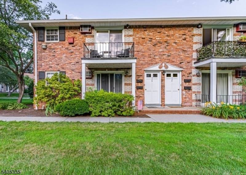 Morristown Town, NJ 07960,320 South Street #5A