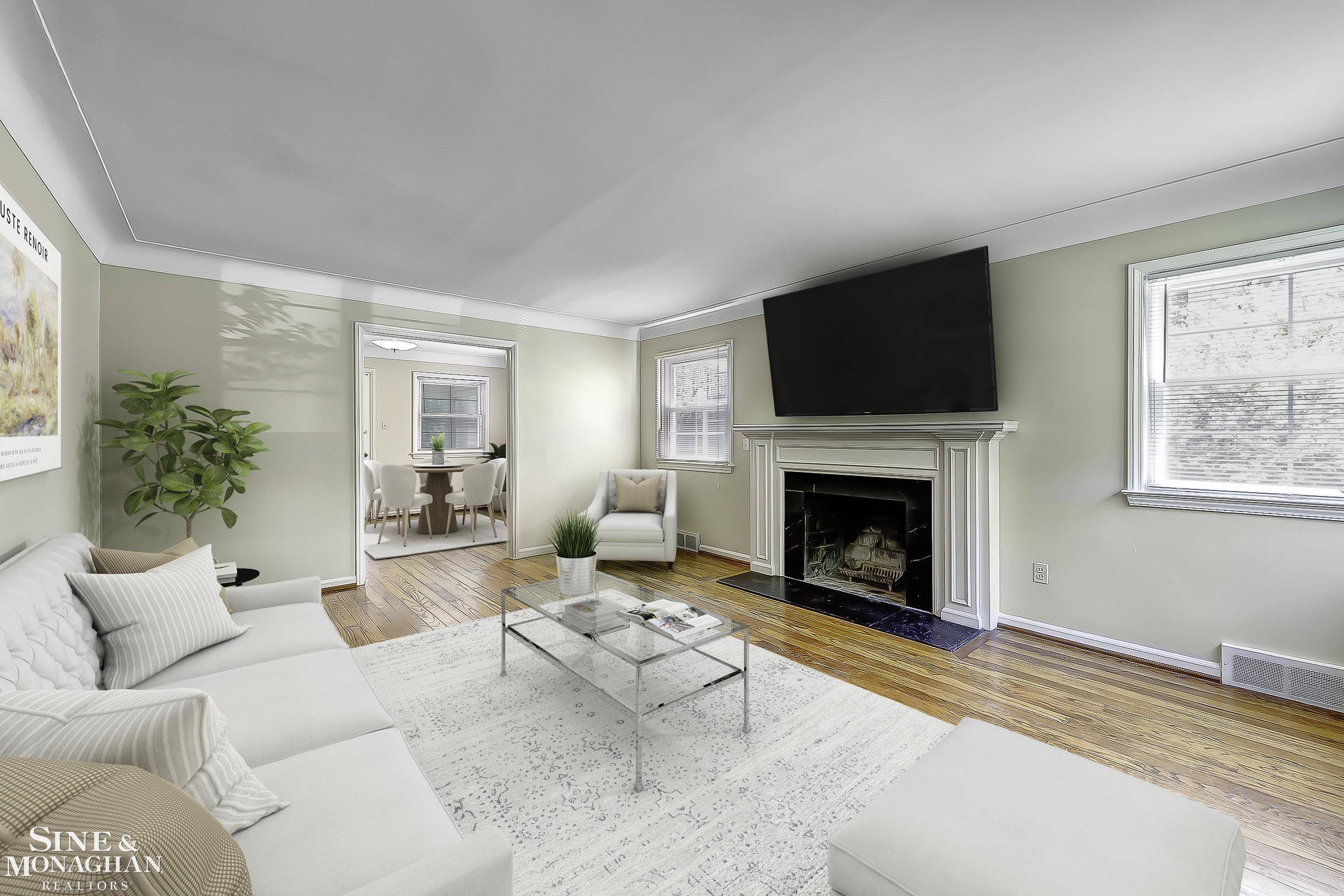 Grosse Pointe Park, MI 48230,814 Harcourt RD