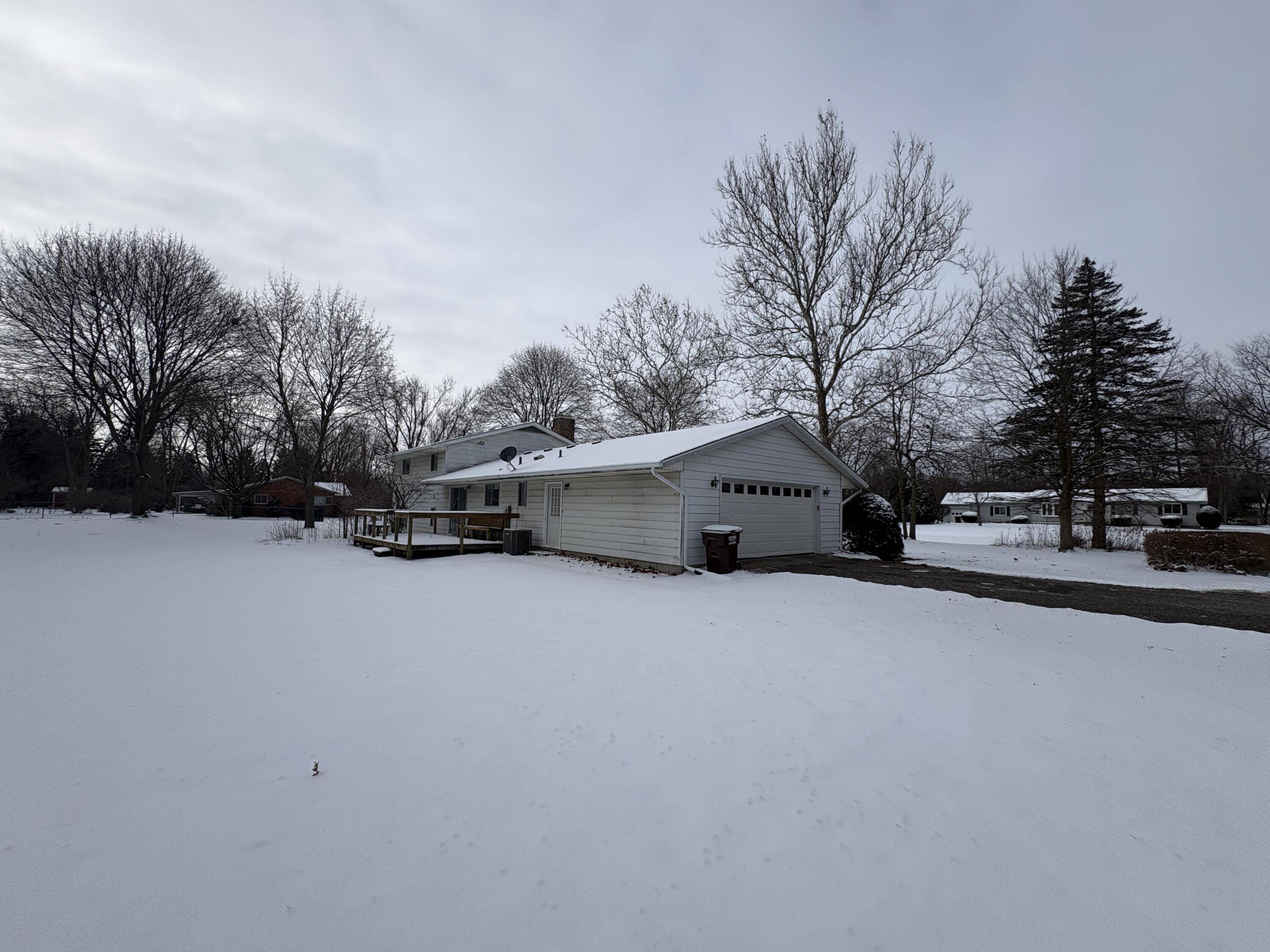 Saline, MI 48176,6233 Hereford RD