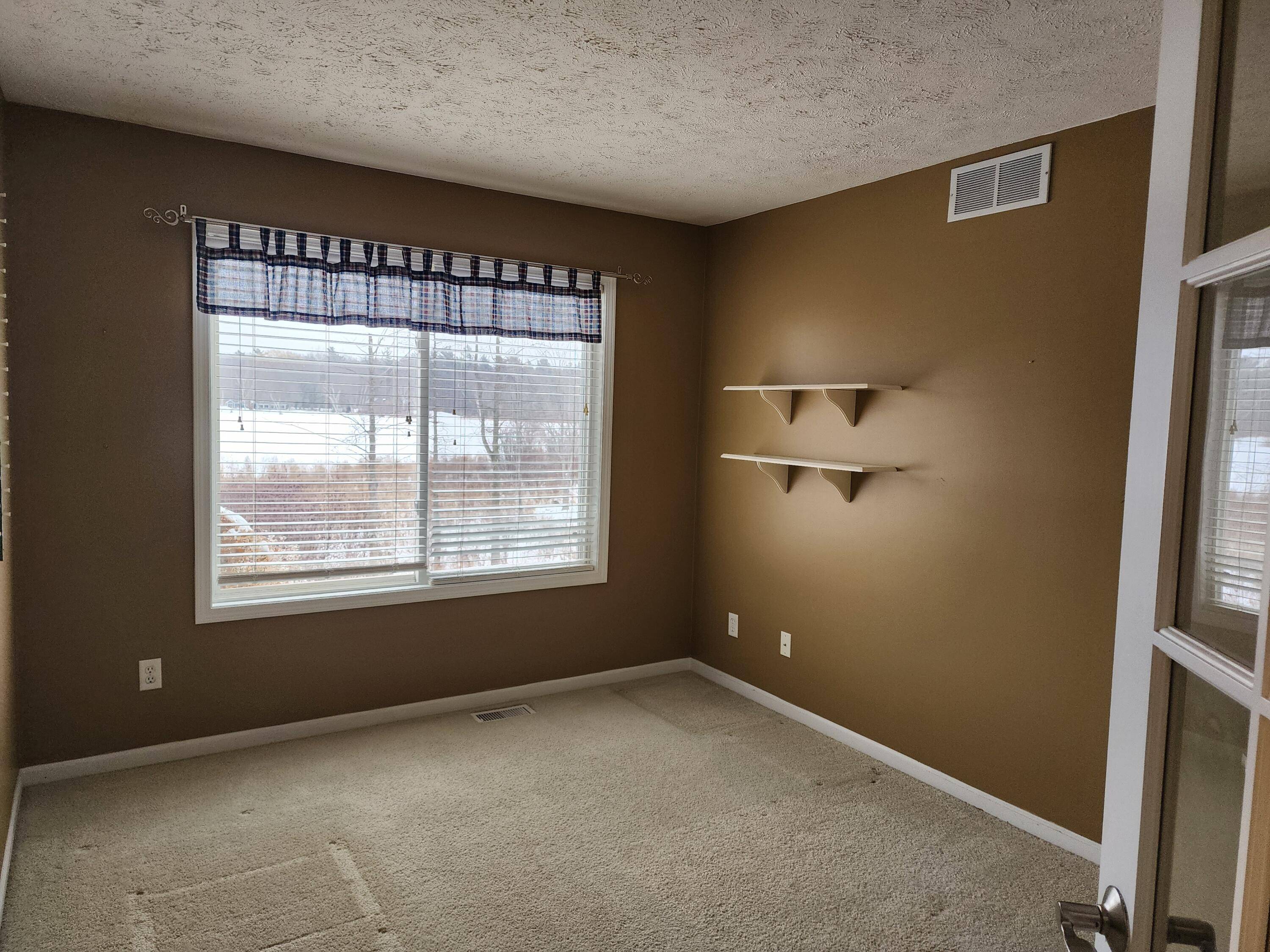 Norton Shores, MI 49444,6920 Windwater CT